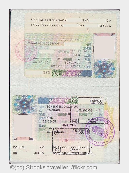 Für ein Schengen-Visum brauchen Ausländer eine Krankenversicherung. (Bildquelle: (cc) Strooks-travel Für ein Schengen-Visum brauchen Ausländer eine Krankenversicherung. (Bildquelle: (cc) Strooks-travel