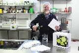 Ralf Bos und Ralf´s FatPad zum schnellen Entfetten in der Küche Ralf Bos und Ralf´s FatPad zum schnellen Entfetten in der Küche