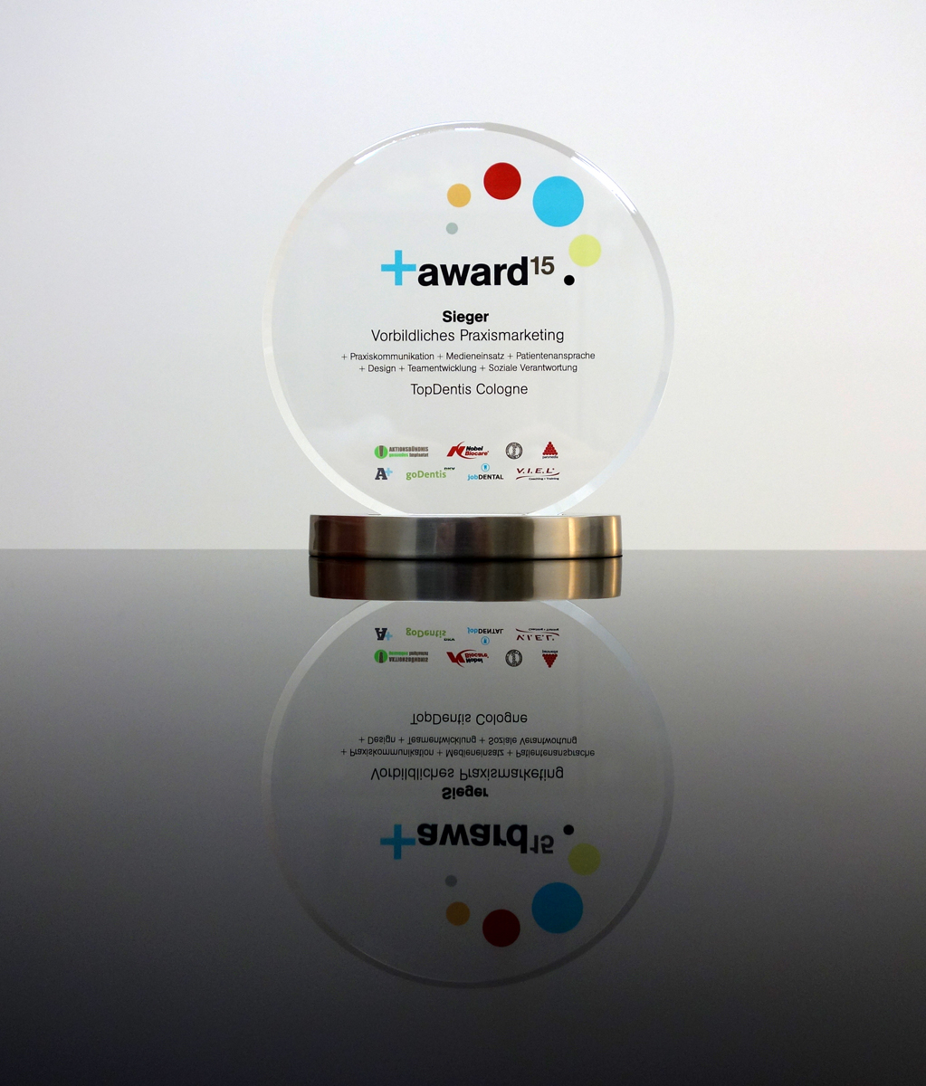 topDentis Cologne Sieger plusaward 2015 topDentis Cologne Sieger plusaward 2015