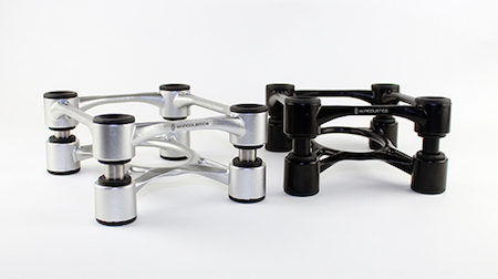 Die IsoAcoustics Aperta-Stative entkoppeln zuverlässig Studio-Monitore und HiFi-Lautsprecher. Die IsoAcoustics Aperta-Stative entkoppeln zuverlässig Studio-Monitore und HiFi-Lautsprecher.
