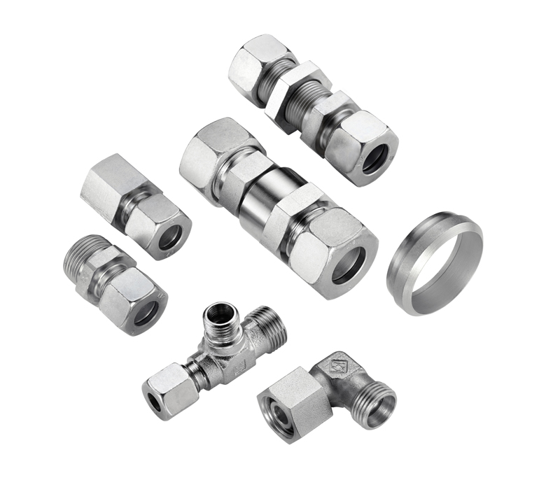 Die glänzende Optik der Zink/Nickel-Oberfläche spiegelt die hohe Qualität des neuen Rohrver-schraubu Die glänzende Optik der Zink/Nickel-Oberfläche spiegelt die hohe Qualität des neuen Rohrver-schraubu