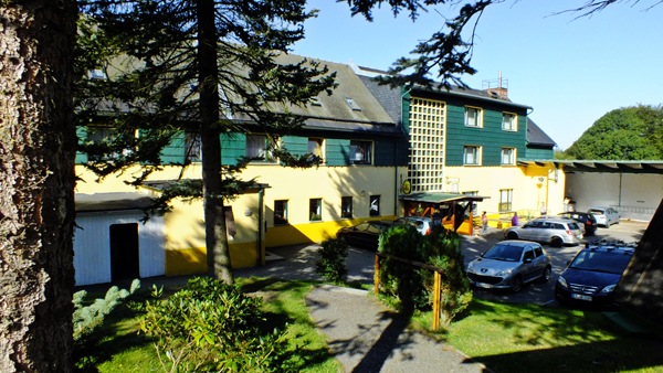 Das Hotel Goldhübel im Erzgebirge Das Hotel Goldhübel im Erzgebirge