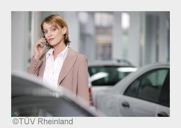Arbeiten von unterwegs: Berufliche Mobilität gehört für viele zum Alltag. (Bildquelle: TÜV Rheinland