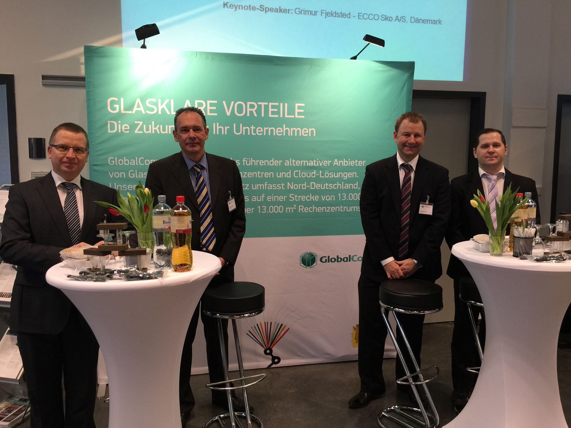Das Vertriebsteam von GlobalConnect berät in Neumünsterüber Highspeed Internet Anbindungen Das Vertriebsteam von GlobalConnect berät in Neumünsterüber Highspeed Internet Anbindungen
