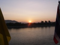 Sonnenaufgang am Mekong