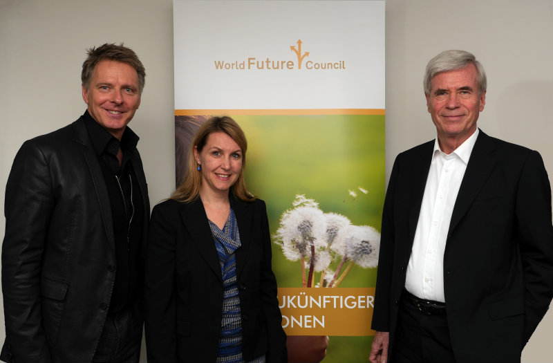 V.l.: Jörg Pilawa, WFC-Direktorin Alexandra Wandel und Dr. Michael Otto V.l.: Jörg Pilawa, WFC-Direktorin Alexandra Wandel und Dr. Michael Otto