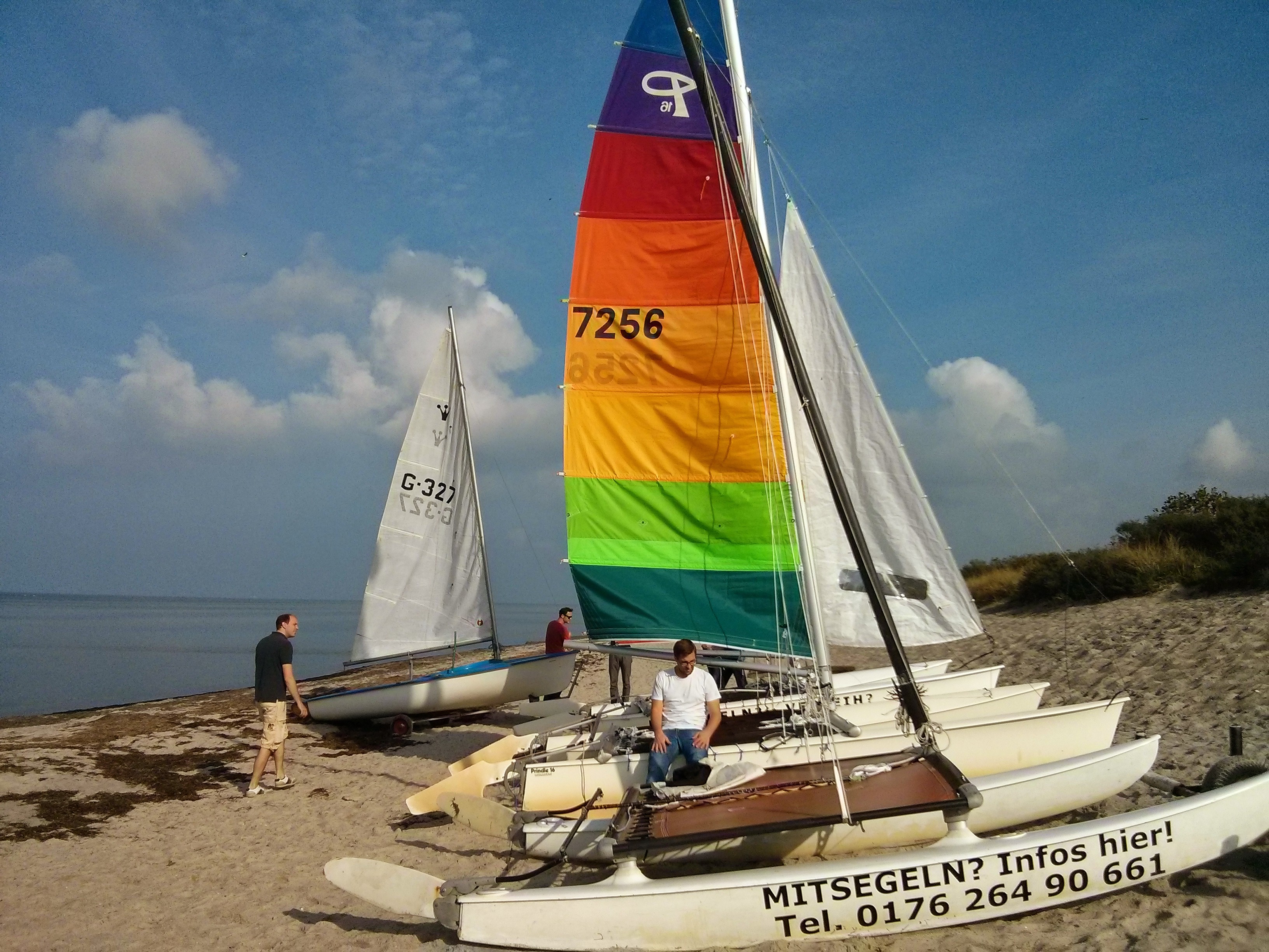 Katamaran segeln lernen, Katamaran mieten, Mitsegeln & Segelkurse auf der Ostsee Katamaran segeln lernen, Katamaran mieten, Mitsegeln & Segelkurse auf der Ostsee