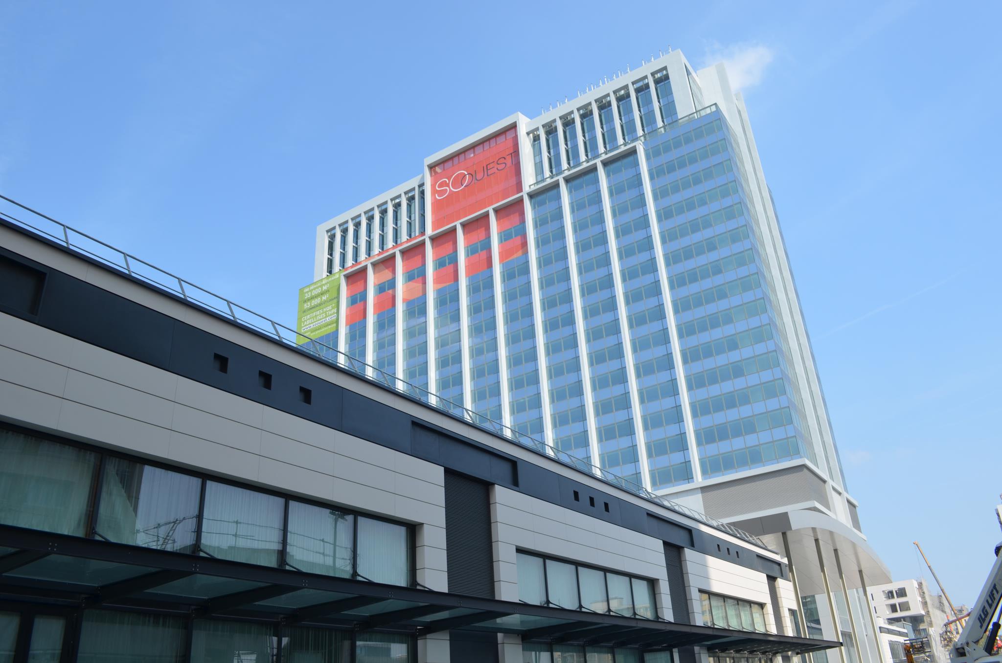 ?So Ouest?-Shoppingcenter in Paris ?So Ouest?-Shoppingcenter in Paris