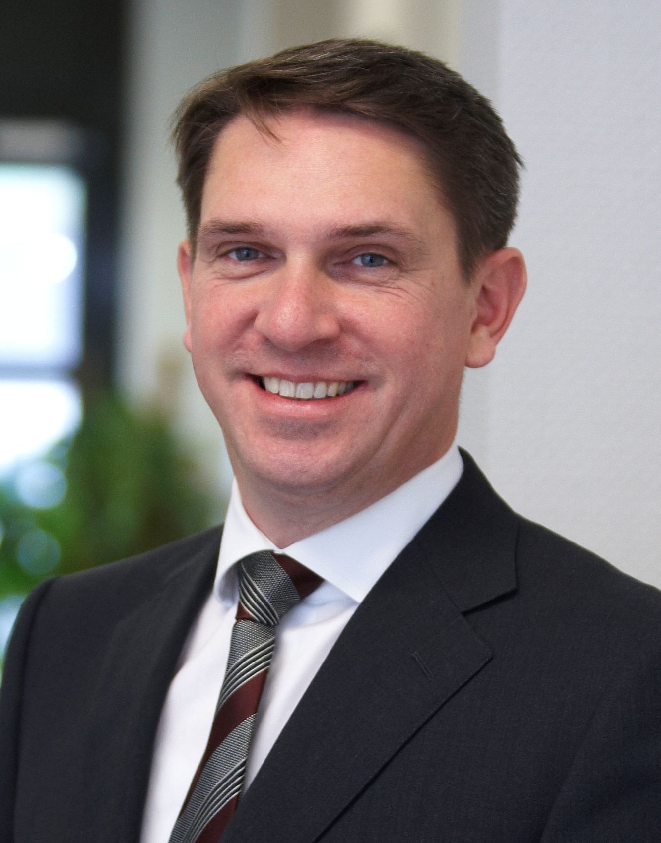 Dirk Henniges, Compass Gruppe Dirk Henniges, Compass Gruppe