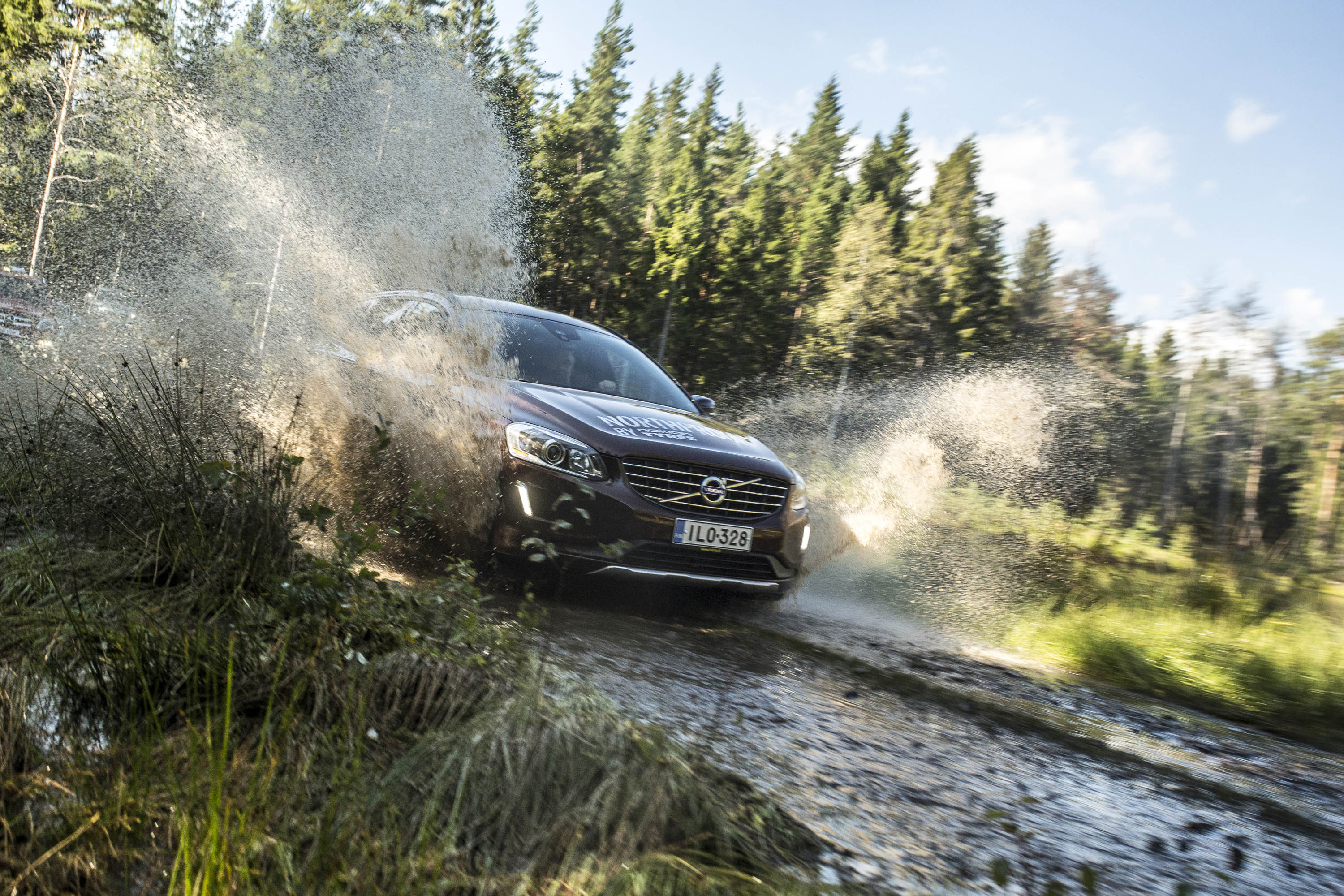 Der Nokian Line SUV ist Testsieger im?Auto Bild allrad?SUV-Sommerreifen-Test 2015 Foto: Nokian