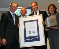 Professor Dr. Bert Rürup, AWD Direktor Udo Junglen, Inhaber Nells Park Hotel Familie Kraft-Pütter