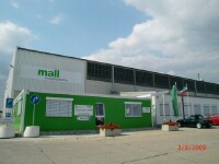 Die Mall-Flagge weht auch weiterhin in Nottuln. (Mall GmbH) Die Mall-Flagge weht auch weiterhin in Nottuln. (Mall GmbH)