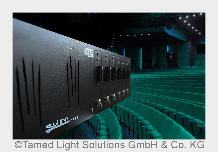 Perfekte Lichtinszenierungen mit dem innovativen TLS-Steuerungssystem"Smudo Cage" (Bildque