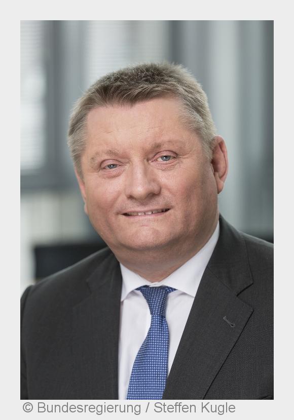 Bundesgesundheitsminister Hermann Gröhe, Quelle:©Bundesregierung / Steffen Kugle (Bildquelle:©Bundes Bundesgesundheitsminister Hermann Gröhe, Quelle:©Bundesregierung / Steffen Kugle (Bildquelle:©Bundes