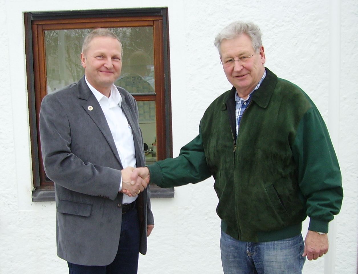 Michael Grassegger übernimmt von Rudolf Schuehle Michael Grassegger übernimmt von Rudolf Schuehle