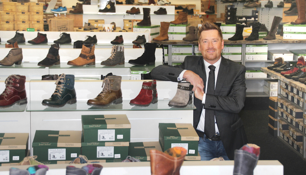 Kay Zimmer, Gründer und Geschäftsführer von schuhplus Schuhe inÜbergrößen Kay Zimmer, Gründer und Geschäftsführer von schuhplus Schuhe inÜbergrößen