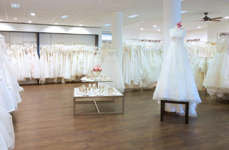 Hanna Jech Brautatelier führt mehr als 300 Brautkleid-Modelle Hanna Jech Brautatelier führt mehr als 300 Brautkleid-Modelle
