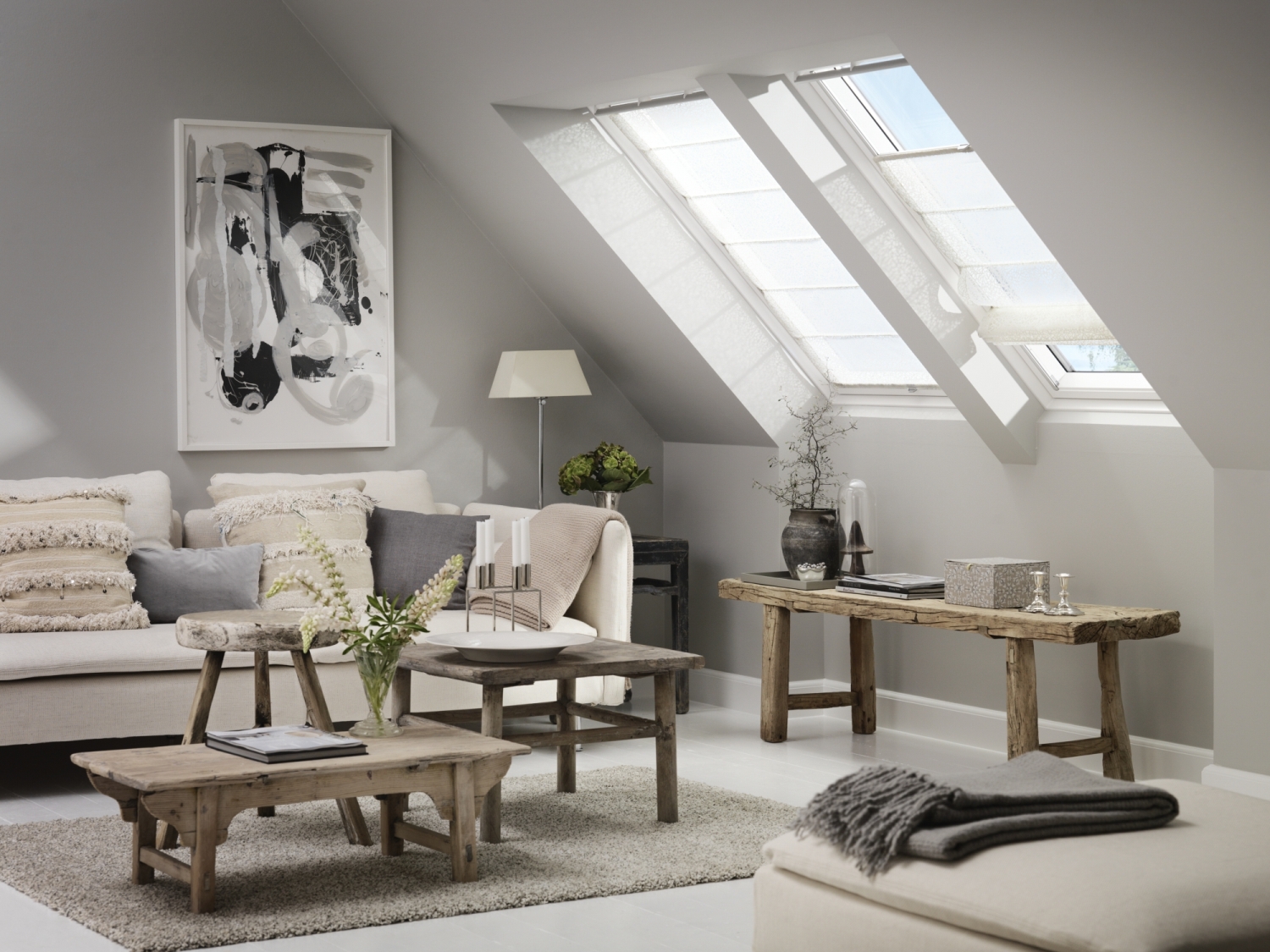 Velux Raff-Rollos bieten die perfekte Kombination von Design und Funktion Velux Raff-Rollos bieten die perfekte Kombination von Design und Funktion