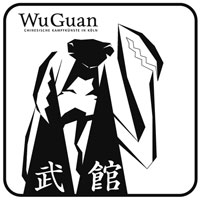 Die  WuGuan Kung Fu Mantis erklimmt den Kölner Dom