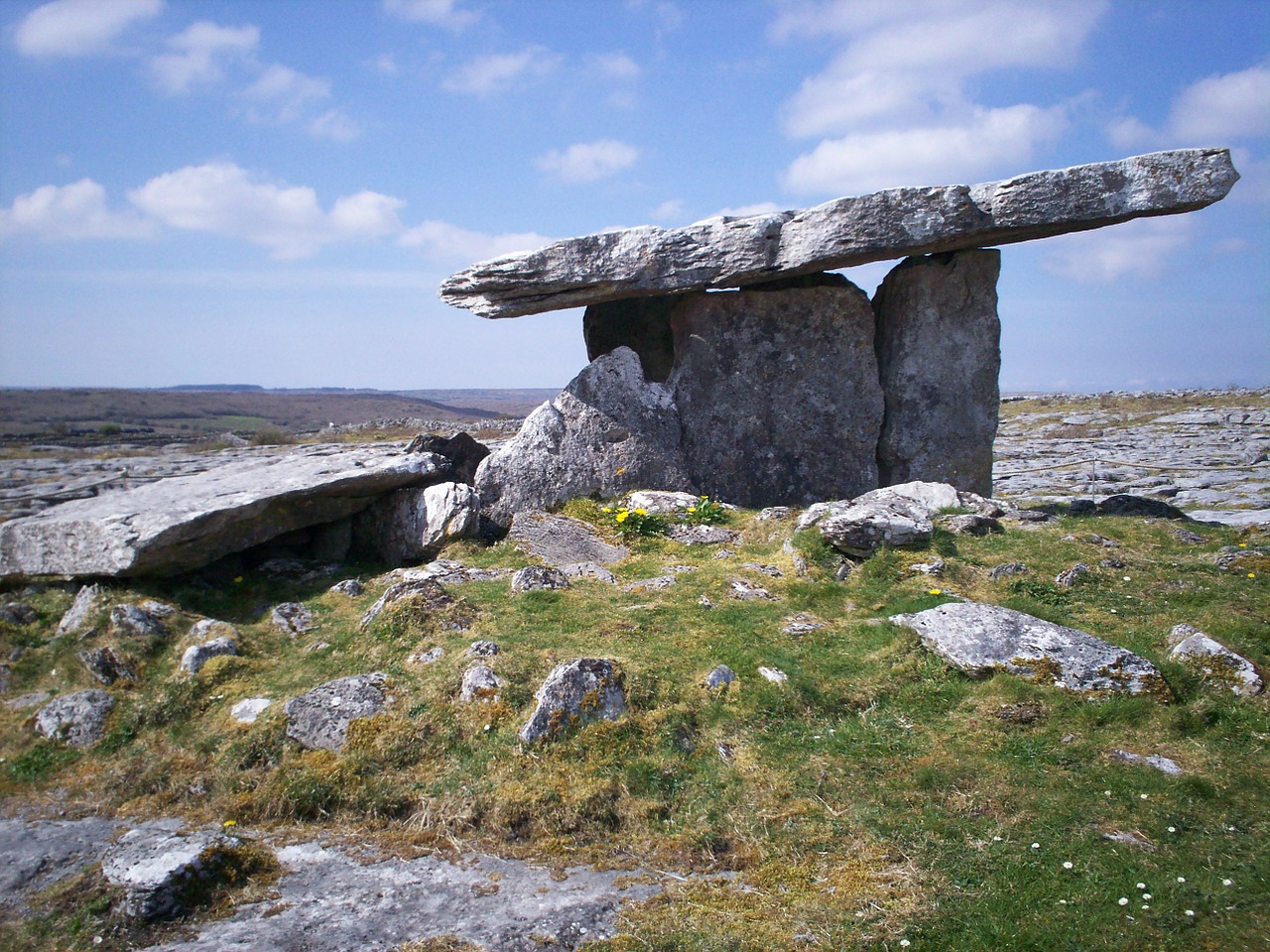 Viele Deutsche lieben die irische Landschaft und die irische Kultur