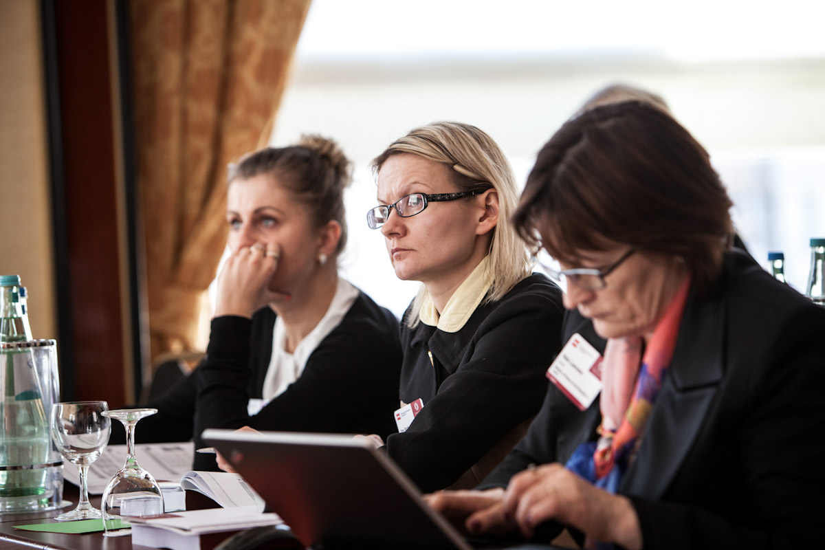 Teilnehmer bei einem Seminar der Euopäischen Akademie für Steuern, Wirtschaft& Recht in Berlin