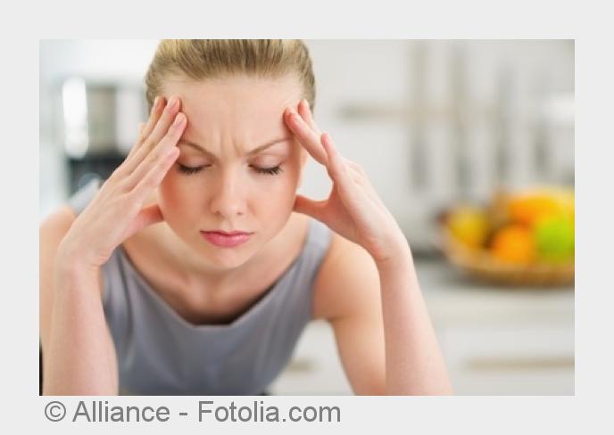 Achtung bei Kopfschmerzen - Anzeichen von Burnout (Bildquelle:©Alliance - Fotolia.com)