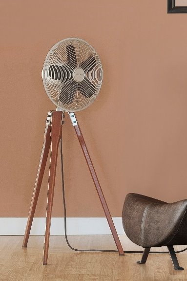 ARDEN - ein eleganter Standventilator mit Tripod aus Walnussholz