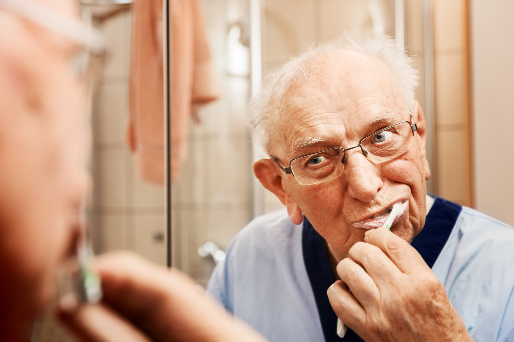 Zahnpflege: In jedem Alter wichtig (Foto: Fotolia)
