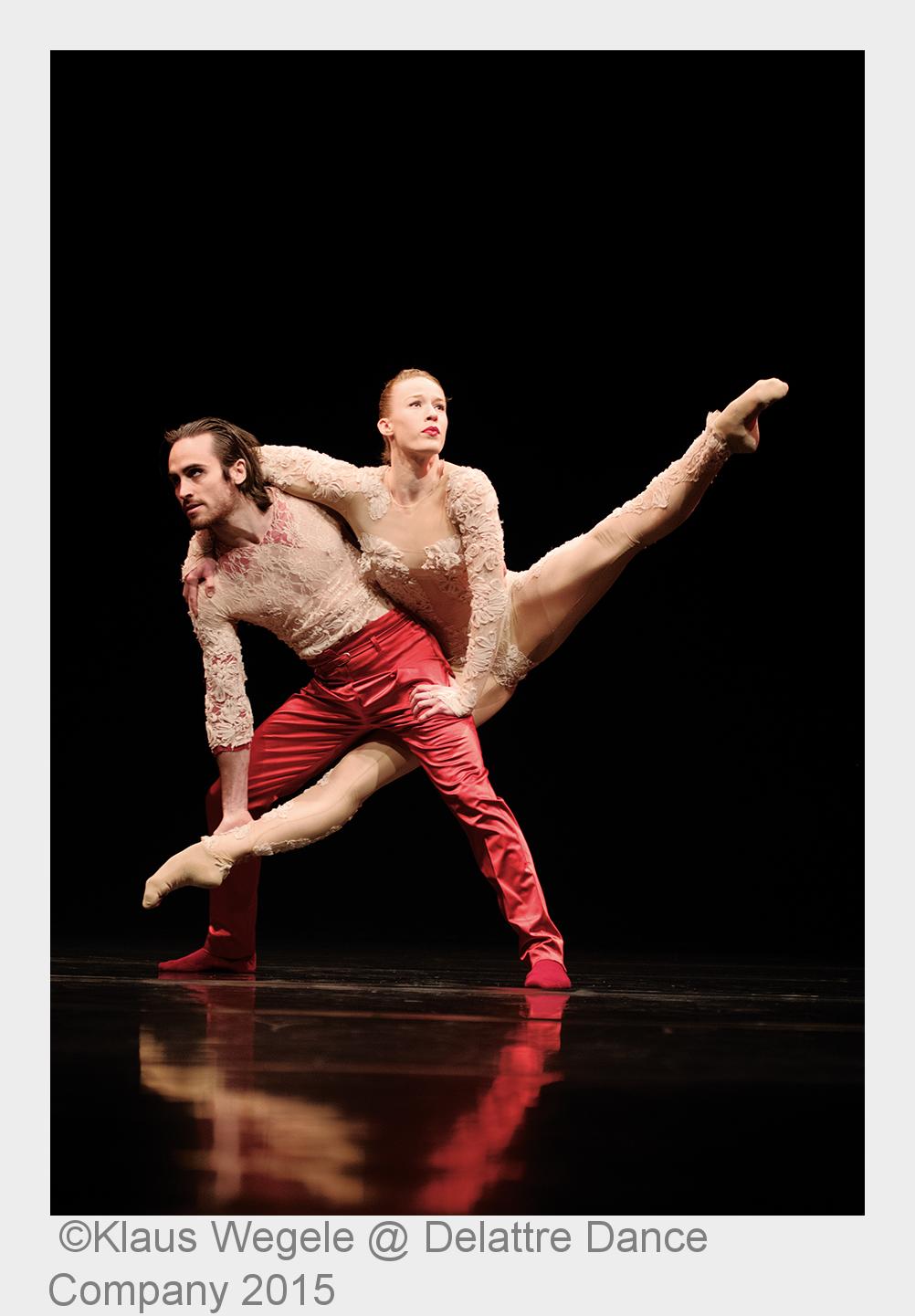 Choreografie: Stéphen Delattre. Tänzer: Maeva Lassere, Alexandre Démont (Bildquelle: Klaus Wegele @ 