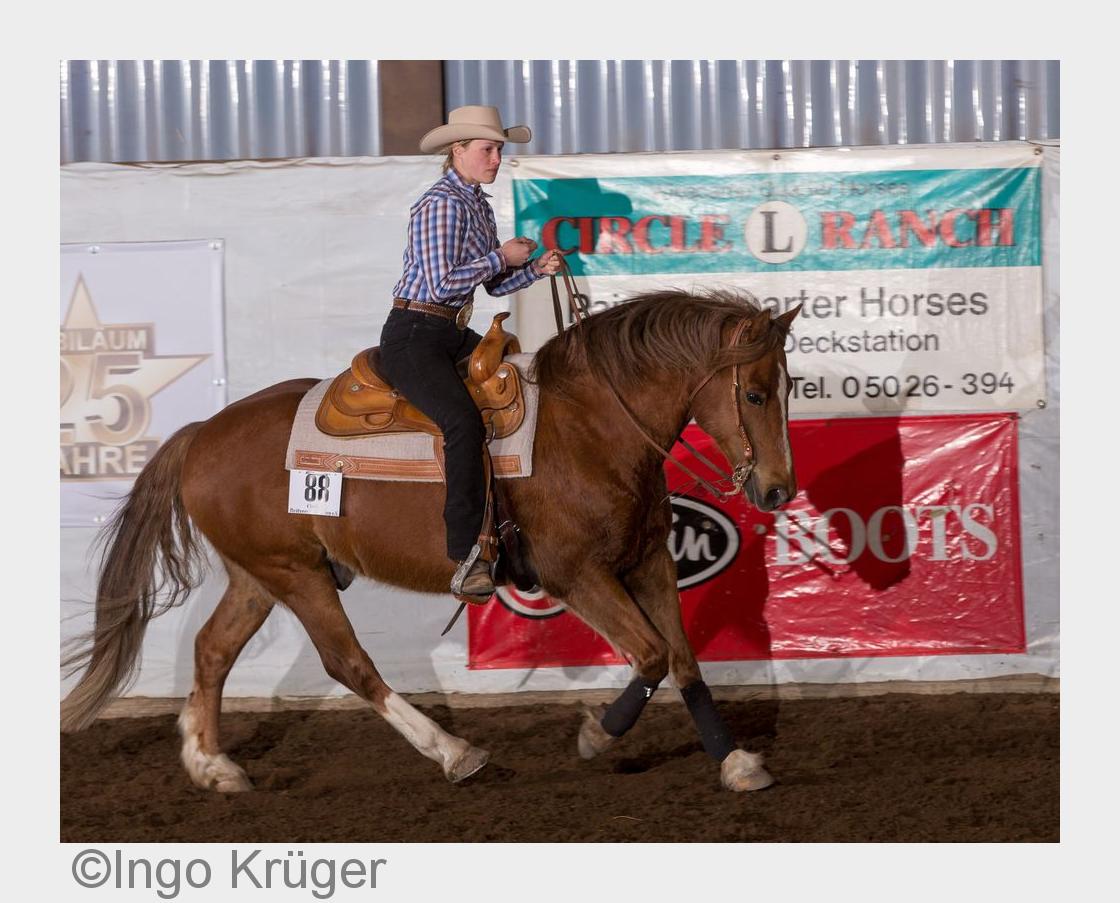 Julia Franken auf Desperado auf dem EWU C-Turnier der Circle L Ranch (Bildquelle: Ingo Krüger)