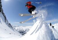 Sprung mit Ski 