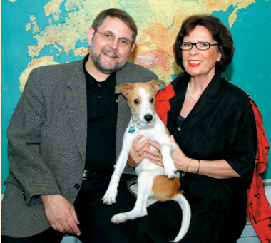 Rüdiger Blaume, Ilona Blaume Sander und Anton als Assistent der Geschäftsleitung Rüdiger Blaume, Ilona Blaume Sander und Anton als Assistent der Geschäftsleitung