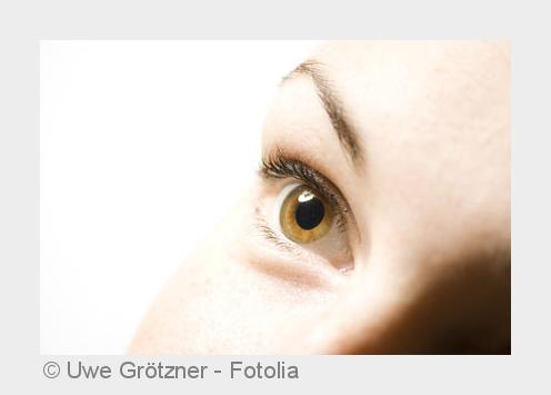 Keiner Eingriff: Die Katarakt Operation. (Bildquelle:©Uwe Grötzner - Fotolia) Keiner Eingriff: Die Katarakt Operation. (Bildquelle:©Uwe Grötzner - Fotolia)