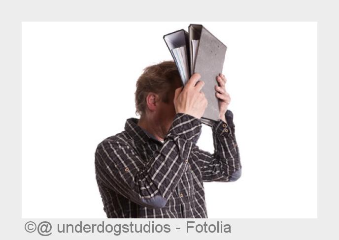 Krank durch Burnout: Gefährdungsbeurteilung (Bildquelle: @ underdogstudios - Fotolia)