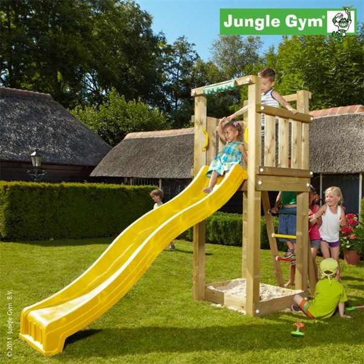 Spielturm aus Holz Spielturm aus Holz