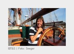 Mit Frauen-Power zur Rum-Regatta: Kapitänin Nora Moro de Lange und ihr Großsegler (Bildquelle: T& Mit Frauen-Power zur Rum-Regatta: Kapitänin Nora Moro de Lange und ihr Großsegler (Bildquelle: T&