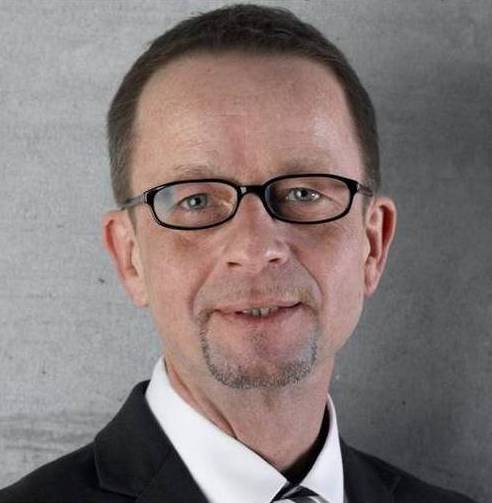 Prof. Stefan Reindl:"Studierende suchen gezielt nach Alternativen"