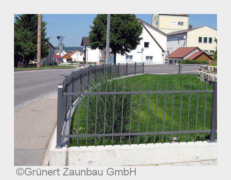 Grünert Zaunbau GmbH (Bildquelle: Grünert Zaunbau GmbH) Grünert Zaunbau GmbH (Bildquelle: Grünert Zaunbau GmbH)