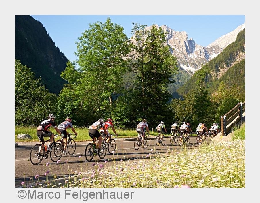 Hartes Rennen vor imposanter Kulisse?die Dolomitenrundfahrt ist ein Radklassiker. (Bildquelle: Marco Hartes Rennen vor imposanter Kulisse?die Dolomitenrundfahrt ist ein Radklassiker. (Bildquelle: Marco