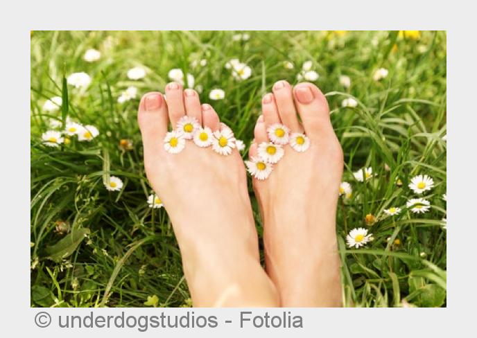 Orthopäde in Berlin zu Fußoperationen. (Bildquelle:©underdogstudios - Fotolia) Orthopäde in Berlin zu Fußoperationen. (Bildquelle:©underdogstudios - Fotolia)