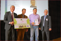 Dieter Brübach (rechts), Heiko Rittweger (2. v. r.), David Wiechmann (3. v.r.), Herbert Geis (links) Dieter Brübach (rechts), Heiko Rittweger (2. v. r.), David Wiechmann (3. v.r.), Herbert Geis (links)