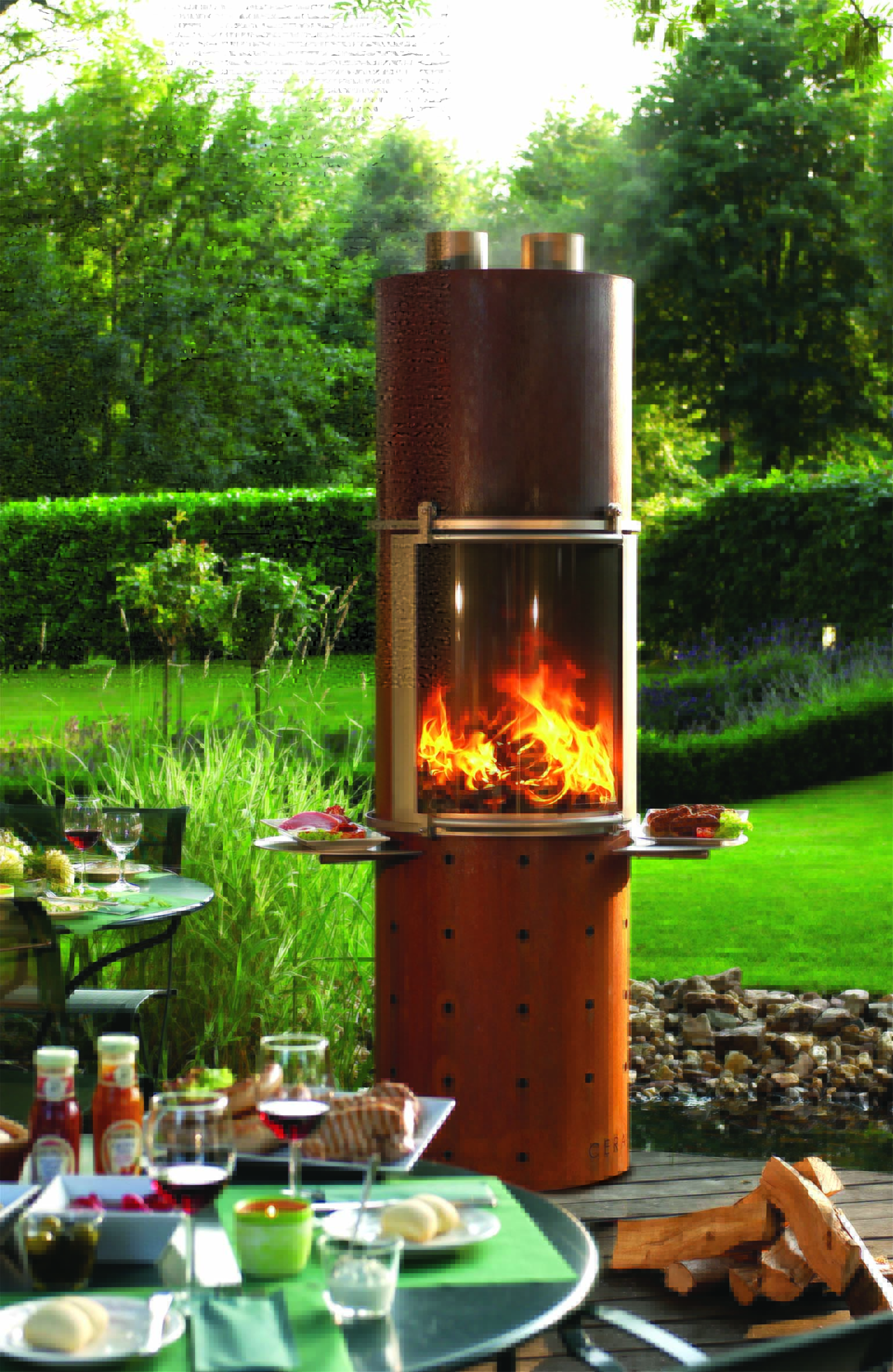 Wahlweise Garten-Kamin oder Luxus-Grill: Der?Ascot?macht das Rennen
