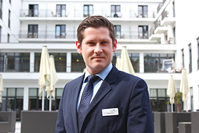 Peter Wank: Der neue F&B Manager verbindet Regionalität und stilvollen Luxus. Peter Wank: Der neue F&B Manager verbindet Regionalität und stilvollen Luxus.