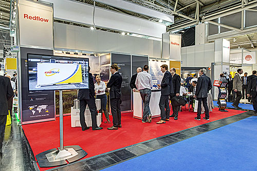Redflow stellte sich auf der ees Intersolar 2015 der europäischen Industrie für Energiespeicher vor Redflow stellte sich auf der ees Intersolar 2015 der europäischen Industrie für Energiespeicher vor