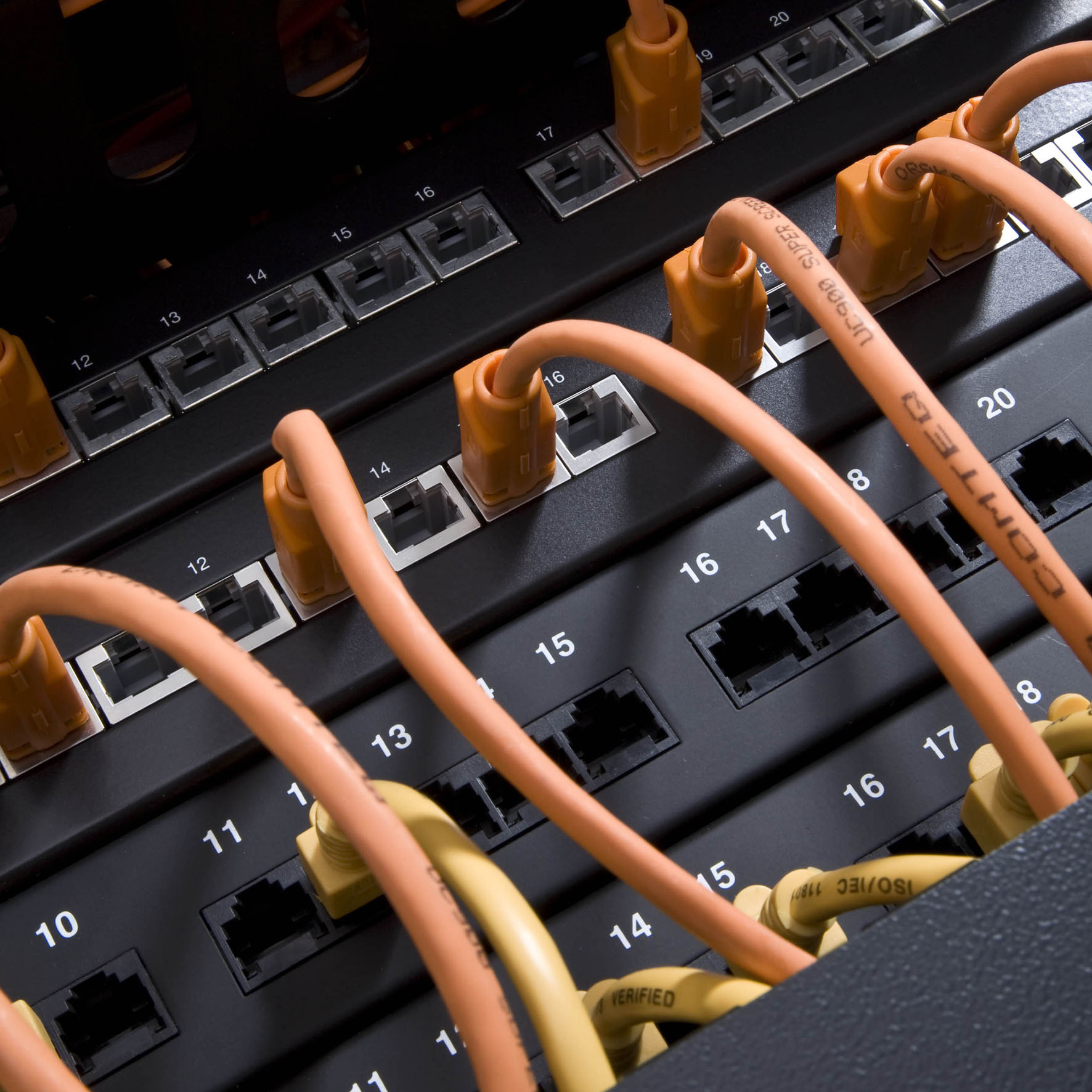 Bei Online-Bestellungen bis 17 Uhr erfolgt Expressversand ohne Zuschlag am nächsten Werktag Bei Online-Bestellungen bis 17 Uhr erfolgt Expressversand ohne Zuschlag am nächsten Werktag