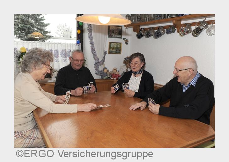 Senioren WG (Bildquelle: ERGO Versicherungsgruppe) Senioren WG (Bildquelle: ERGO Versicherungsgruppe)
