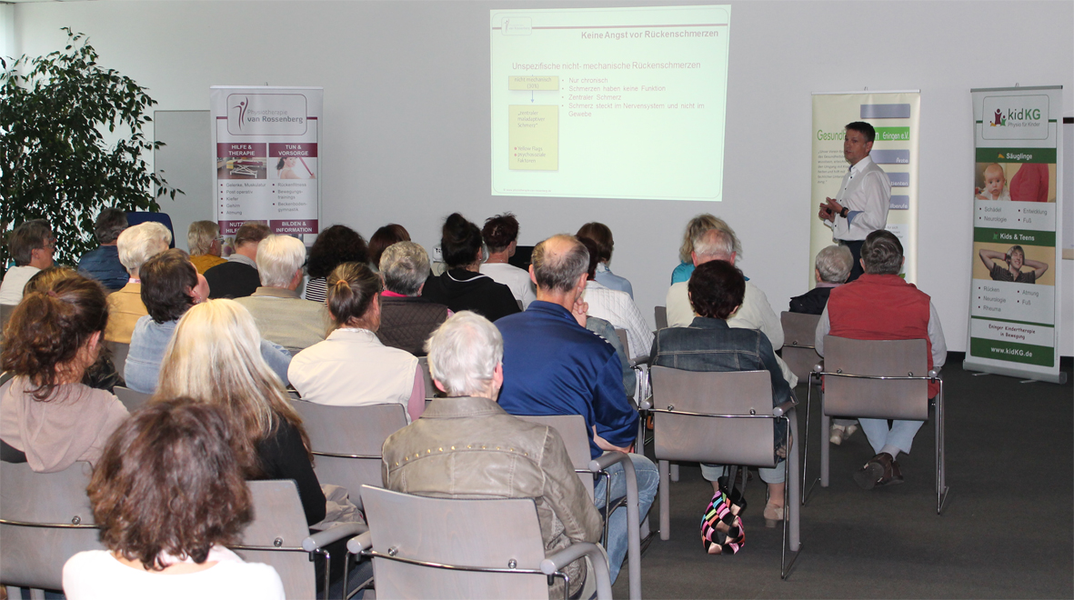 Interessierte Zuhörer der Region Reutlingen zu Gast beim Gesundheitsforum