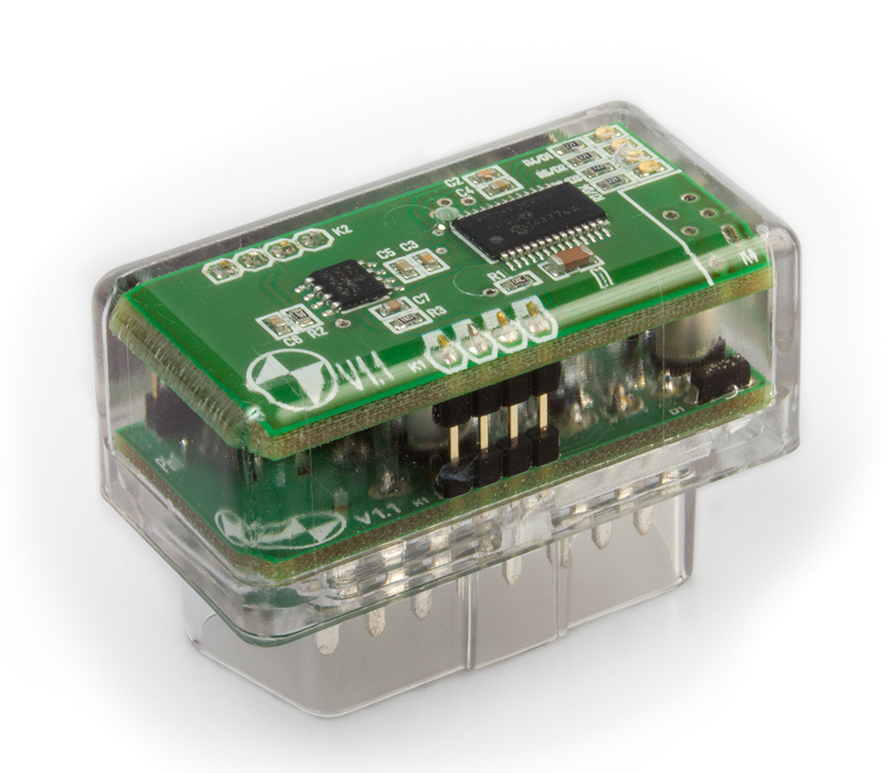Das Micro Chiptuning OBD optimiert die Verbrennung bei Benzinern kontinuierlich während der Fahrt. Das Micro Chiptuning OBD optimiert die Verbrennung bei Benzinern kontinuierlich während der Fahrt.