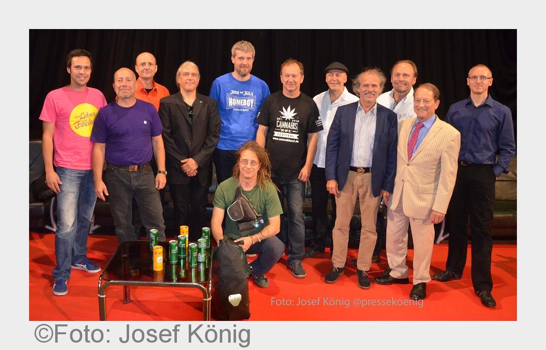 Für Freigabe von Cannabis: Politiker diskutierten auf der Hanfmesse"CannabisXXL". (Bildque