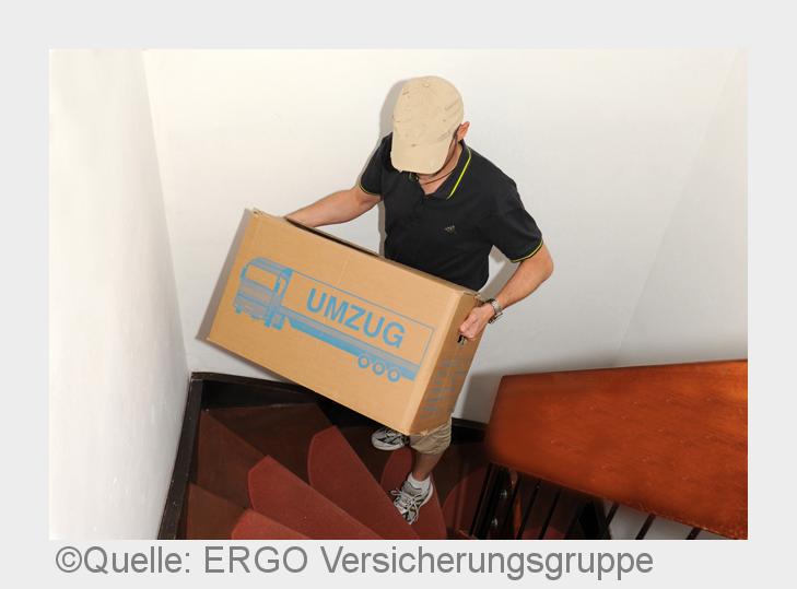 Umziehen für den Chef (Bildquelle: Quelle: ERGO Versicherungsgruppe) Umziehen für den Chef (Bildquelle: Quelle: ERGO Versicherungsgruppe)